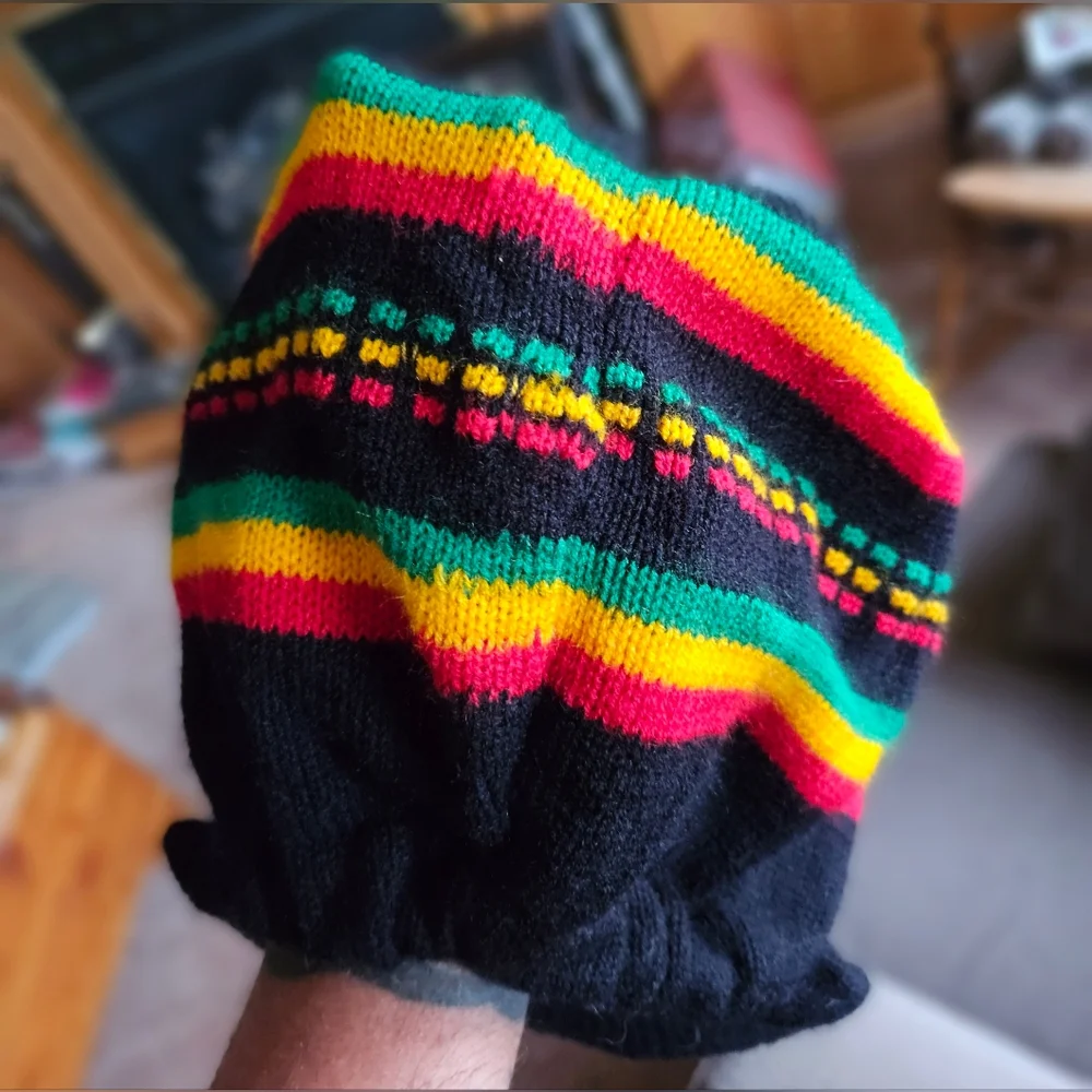 *SOLD* Handmade Crocheted Reggae Dreadlocks Tam Beret RASTA Colors - Picture 3 of 5
